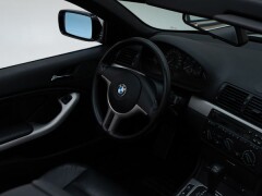 BMW  320iA \'2004 