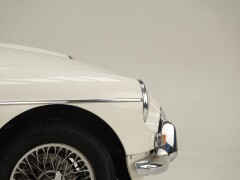 MG B \'64 