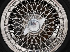 MG B \'74 