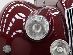 AC 2 liter Saloon \'52 