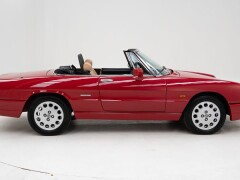 Alfa Romeo 2000 Spider 4 \'91 