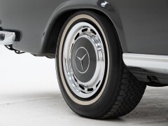 Mercedes Benz 280 SE 3.5 \'70 