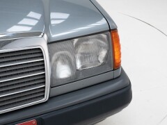 Mercedes Benz 230E \'88 