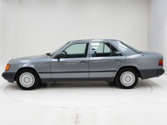 Mercedes Benz 230E \'88 