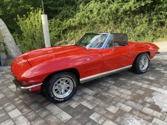 CORVETTE Corvette C2 Stingray 427 CID V8