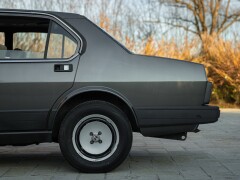 Alfa Romeo ALFETTA INIEZIONE QUADRIFOGLIO ORO 