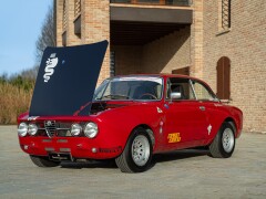 Alfa Romeo GT 2000 VELOCE replica \"GTAM\" 