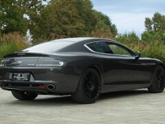 Aston Martin RAPIDE 