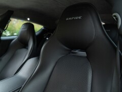 Aston Martin RAPIDE 