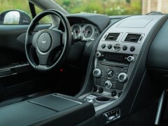 Aston Martin RAPIDE 