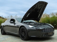 Aston Martin RAPIDE 