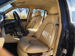 Bentley ARNAGE 