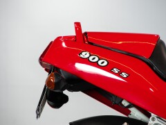 Ducati 900 SS 