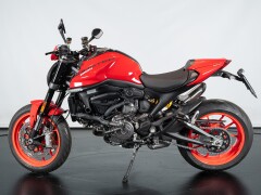 Ducati MONSTER 