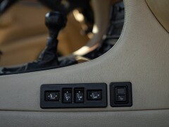 Daimler XJ 40 