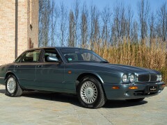 Jaguar XJ8 3.2 EXECUTIVE 