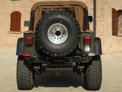 Jeep CJ7 