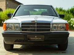 Mercedes Benz 190 E 