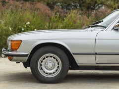 Mercedes Benz 450 SL 