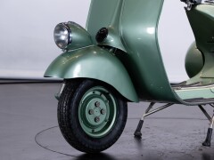 Piaggio VESPA 125 V30 FARO BASSO 