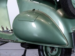 Piaggio VESPA 125 V30 FARO BASSO 