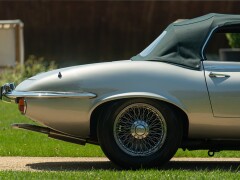 Jaguar E TYPE V12 SPIDER 