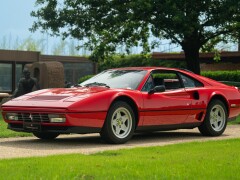 Ferrari 208 GTB TURBO 