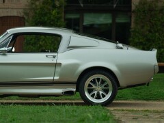 Ford Mustang Shelby GT500 Eleanor Replica 