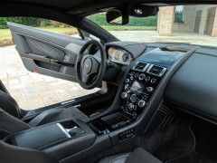Aston Martin VANTAGE S P10 