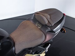 Aprilia RSV R 1000 TUONO 