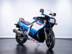 Suzuki GSXR 1100    