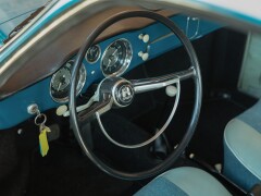 Volkswagen Karmann Ghia 